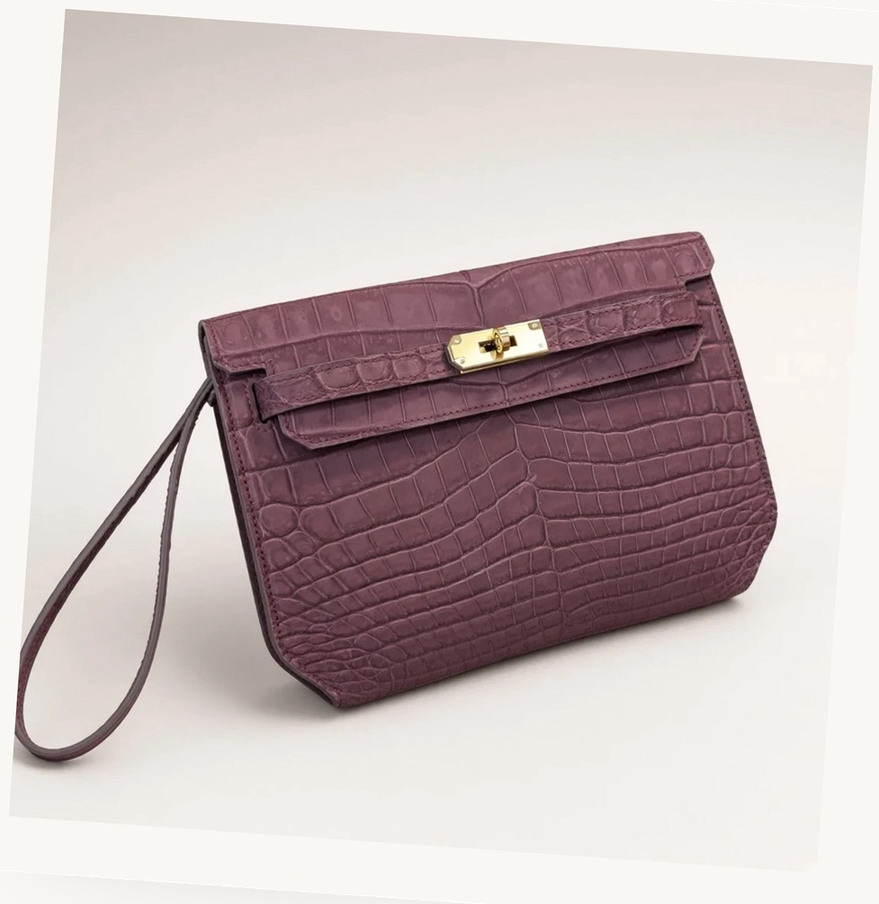 Bordeaux Nubuck Pouch